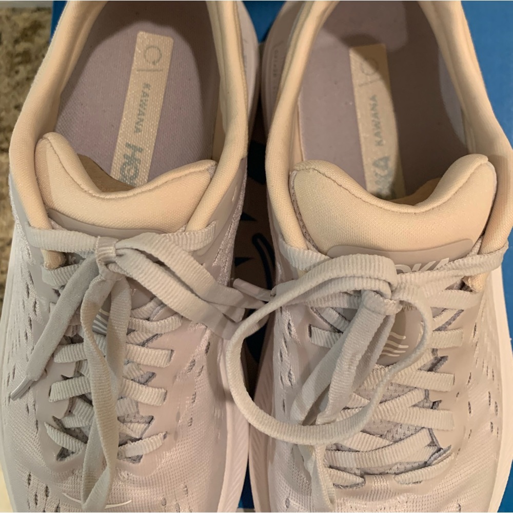Ladies Hoka K Wana shoes